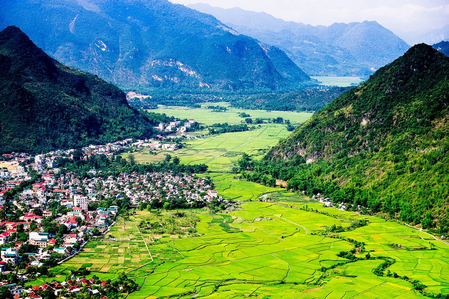 Mai Chau Tours