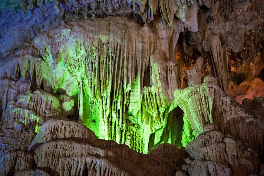 Activities in Halong bay, Vietnam